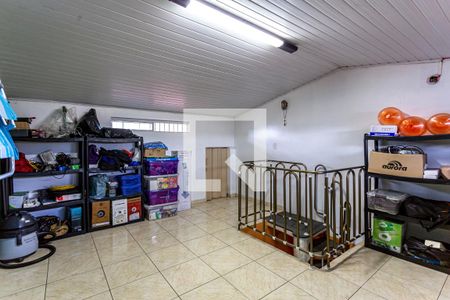 Casa à venda com 212m², 3 quartos e 2 vagas Casa à venda com 212m², 3 quartos e 2 vagasSótão