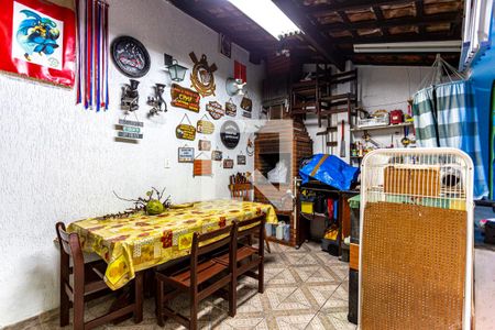 Casa à venda com 212m², 3 quartos e 2 vagas Casa à venda com 212m², 3 quartos e 2 vagasÁrea de Serviço e Espaço do Churrasco