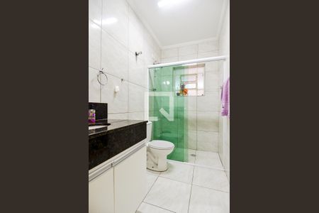 Casa à venda com 120m², 2 quartos e 2 vagasBanheiro Social