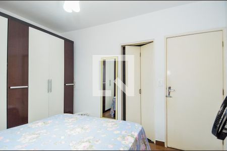 Casa à venda com 120m², 2 quartos e 2 vagasQuarto 2 - Suíte