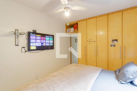 Casa à venda com 160m², 5 quartos e 2 vagas Casa à venda com 160m², 5 quartos e 2 vagasSuíte