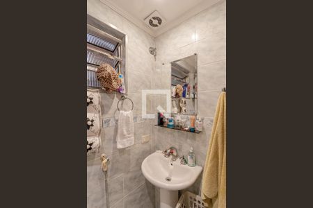 Casa à venda com 160m², 5 quartos e 2 vagas Casa à venda com 160m², 5 quartos e 2 vagasBanheiro da Suíte