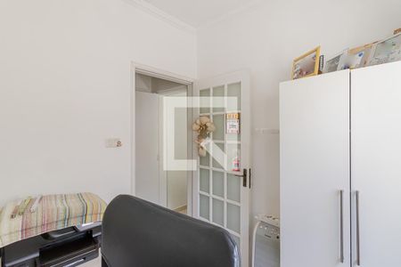 Casa à venda com 160m², 5 quartos e 2 vagas Casa à venda com 160m², 5 quartos e 2 vagasQuarto 1