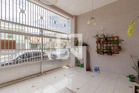 Casa à venda com 160m², 5 quartos e 2 vagas Casa à venda com 160m², 5 quartos e 2 vagasGaragem