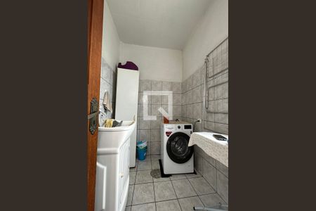 Casa à venda com 250m², 3 quartos e 3 vagasÁrea de Serviço