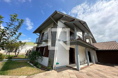 Casa à venda com 250m², 3 quartos e 3 vagasQuintal