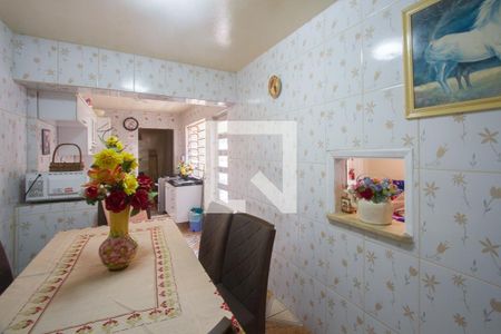 Casa à venda com 250m², 3 quartos e 2 vagasCozinha