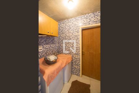 Casa à venda com 250m², 3 quartos e 2 vagasÁrea de Serviço