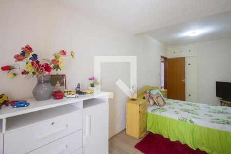 Casa à venda com 250m², 3 quartos e 2 vagasQuarto 3