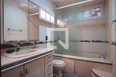 Casa à venda com 900m², 6 quartos e 4 vagasBanheiro da Suíte 