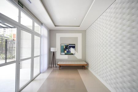 Apartamento à venda com 58m², 2 quartos e 2 vagasHall social