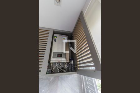 Apartamento à venda com 55m², 2 quartos e 2 vagas Apartamento à venda com 55m², 2 quartos e 2 vagasDetalhe da area de serviço