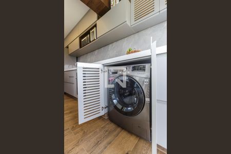 Apartamento à venda com 55m², 2 quartos e 2 vagas Apartamento à venda com 55m², 2 quartos e 2 vagasDetalhe da area de serviço