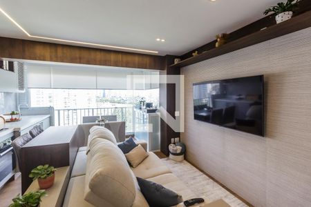 Sala de TV de apartamento à venda com 2 quartos, 55m² em Alphaville Empresarial, Barueri