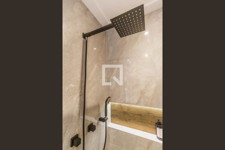 Apartamento à venda com 55m², 2 quartos e 2 vagas Apartamento à venda com 55m², 2 quartos e 2 vagasBanheiro