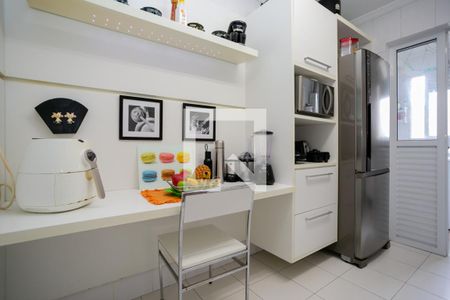 Apartamento à venda com 92m², 3 quartos e 2 vagas Apartamento à venda com 92m², 3 quartos e 2 vagasCozinha