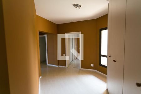 Apartamento para alugar com 242m², 3 quartos e 4 vagas Apartamento para alugar com 242m², 3 quartos e 4 vagassala 3