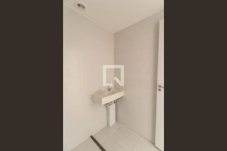 Banheiro de kitnet/studio para alugar com 1 quarto, 40m² em Brás, São Paulo