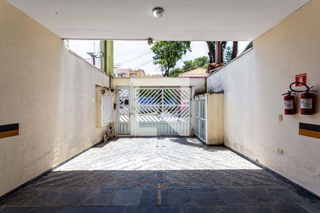 Apartamento à venda com 144m², 2 quartos e 2 vagas Apartamento à venda com 144m², 2 quartos e 2 vagasÁrea comum - Garagem