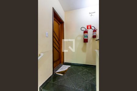 Apartamento à venda com 144m², 2 quartos e 2 vagas Apartamento à venda com 144m², 2 quartos e 2 vagasÁrea comum - Acesso AP