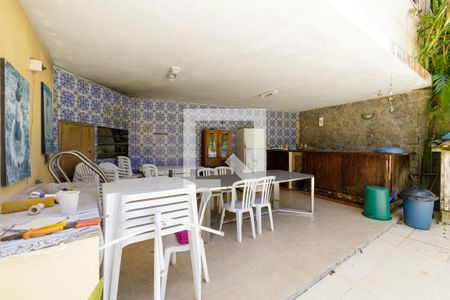 Casa de condomínio à venda com 490m², 6 quartos e 5 vagas Casa de condomínio à venda com 490m², 6 quartos e 5 vagasÁrea de Lazer