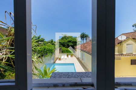 Casa de condomínio à venda com 490m², 6 quartos e 5 vagas Casa de condomínio à venda com 490m², 6 quartos e 5 vagasSuíte 4 Vista
