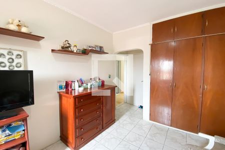 Casa à venda com 160m², 3 quartos e 2 vagas Casa à venda com 160m², 3 quartos e 2 vagasQuarto 3