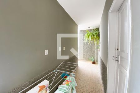 Casa à venda com 160m², 3 quartos e 2 vagas Casa à venda com 160m², 3 quartos e 2 vagasÁrea de Serviço