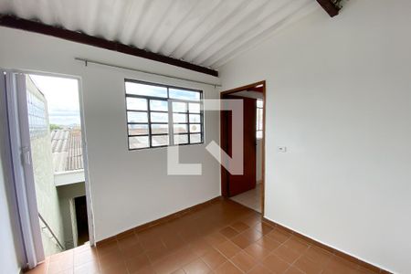 Casa à venda com 160m², 3 quartos e 2 vagas Casa à venda com 160m², 3 quartos e 2 vagasQuarto de Serviço