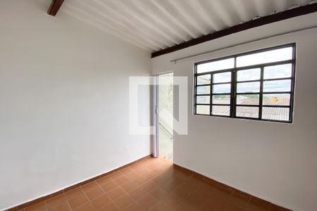 Casa à venda com 160m², 3 quartos e 2 vagas Casa à venda com 160m², 3 quartos e 2 vagasQuarto de Serviço