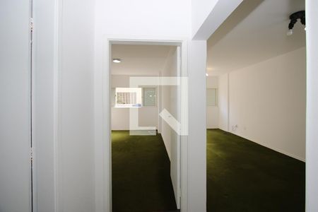 Corredor de apartamento à venda com 1 quarto, 60m² em Pinheiros, São Paulo