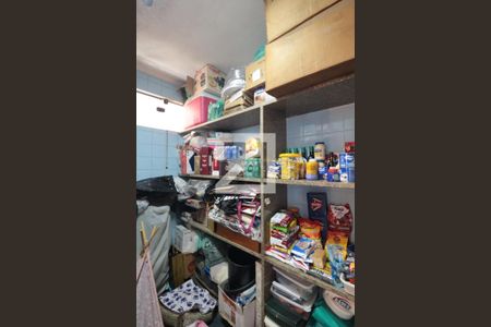 Casa à venda com 230m², 3 quartos e 5 vagasÁrea de Serviço -dispensa