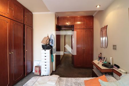 Casa à venda com 230m², 3 quartos e 5 vagasSuite 3