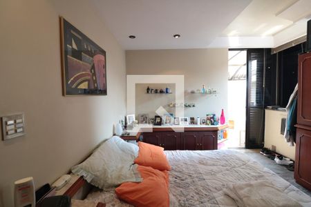 Casa à venda com 230m², 3 quartos e 5 vagasSuite 3