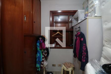 Casa à venda com 230m², 3 quartos e 5 vagasQuarto de Serviço