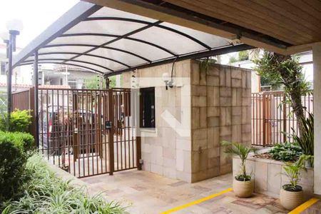 Apartamento à venda com 64m², 2 quartos e 1 vagaFachada e portaria