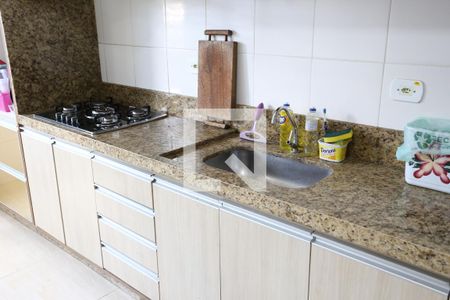 Casa à venda com 260m², 4 quartos e 5 vagasCozinha 1