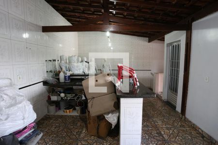 Casa à venda com 260m², 4 quartos e 5 vagasLavanderia