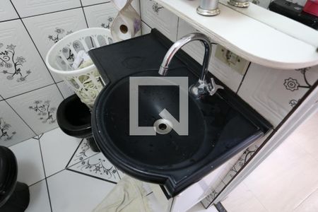 Casa à venda com 260m², 4 quartos e 5 vagasBanheiro da Suíte 2