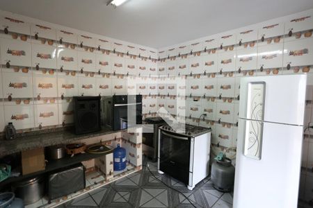 Casa à venda com 260m², 4 quartos e 5 vagasCozinha 2