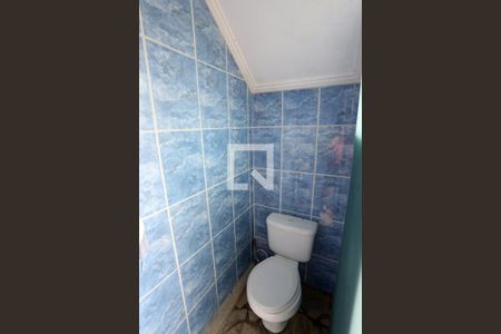 Casa à venda com 260m², 4 quartos e 5 vagasBanheiro da Piscina