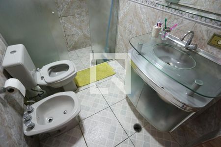 Casa à venda com 260m², 4 quartos e 5 vagasBanheiro da Suíte 1