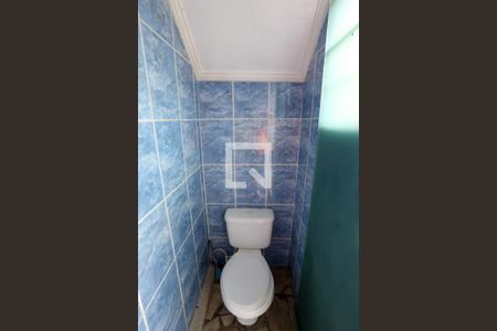 Casa à venda com 260m², 4 quartos e 5 vagasBanheiro da Piscina