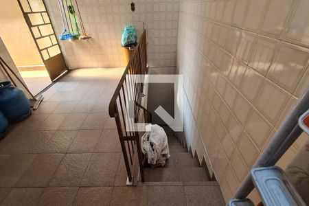 Casa à venda com 300m², 3 quartos e 6 vagas Casa à venda com 300m², 3 quartos e 6 vagasÁrea de Serviço