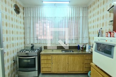 Casa à venda com 300m², 3 quartos e 6 vagas Casa à venda com 300m², 3 quartos e 6 vagasCozinha