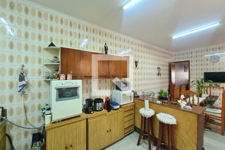 Casa à venda com 300m², 3 quartos e 6 vagas Casa à venda com 300m², 3 quartos e 6 vagasCozinha