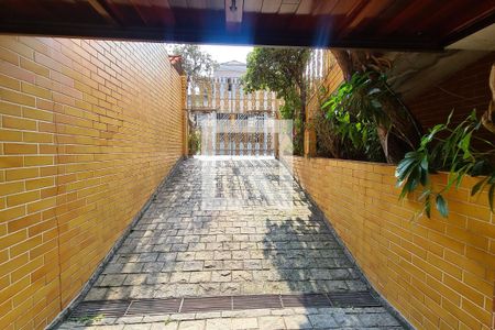 Casa à venda com 300m², 3 quartos e 6 vagas Casa à venda com 300m², 3 quartos e 6 vagasGaragem