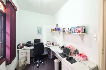 Casa à venda com 300m², 3 quartos e 6 vagas Casa à venda com 300m², 3 quartos e 6 vagasquarto 1