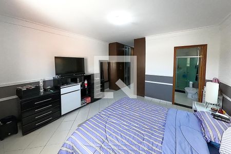 Casa à venda com 390m², 6 quartos e 4 vagassuite 4