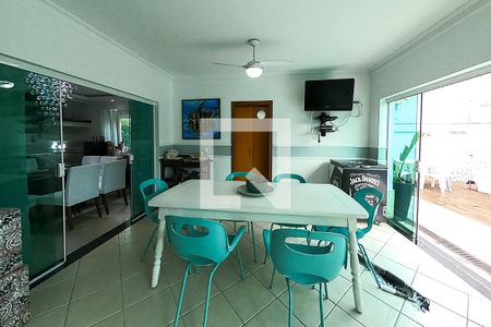 Casa à venda com 390m², 6 quartos e 4 vagaschurrasqueira